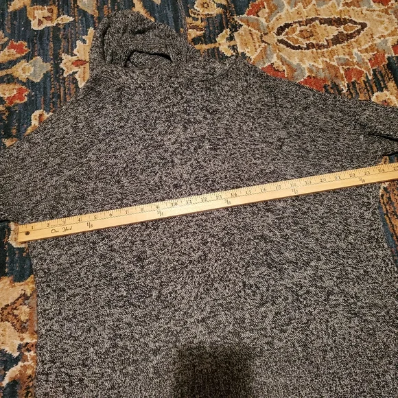 GAP Marled Knit Hooded Pullover - Heather Gray - Picture 7 of 13